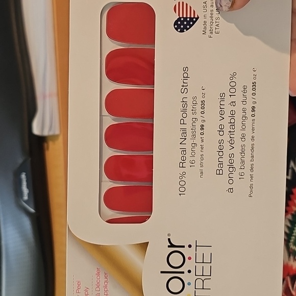 Red Gift Bundle - Picture 4 of 7